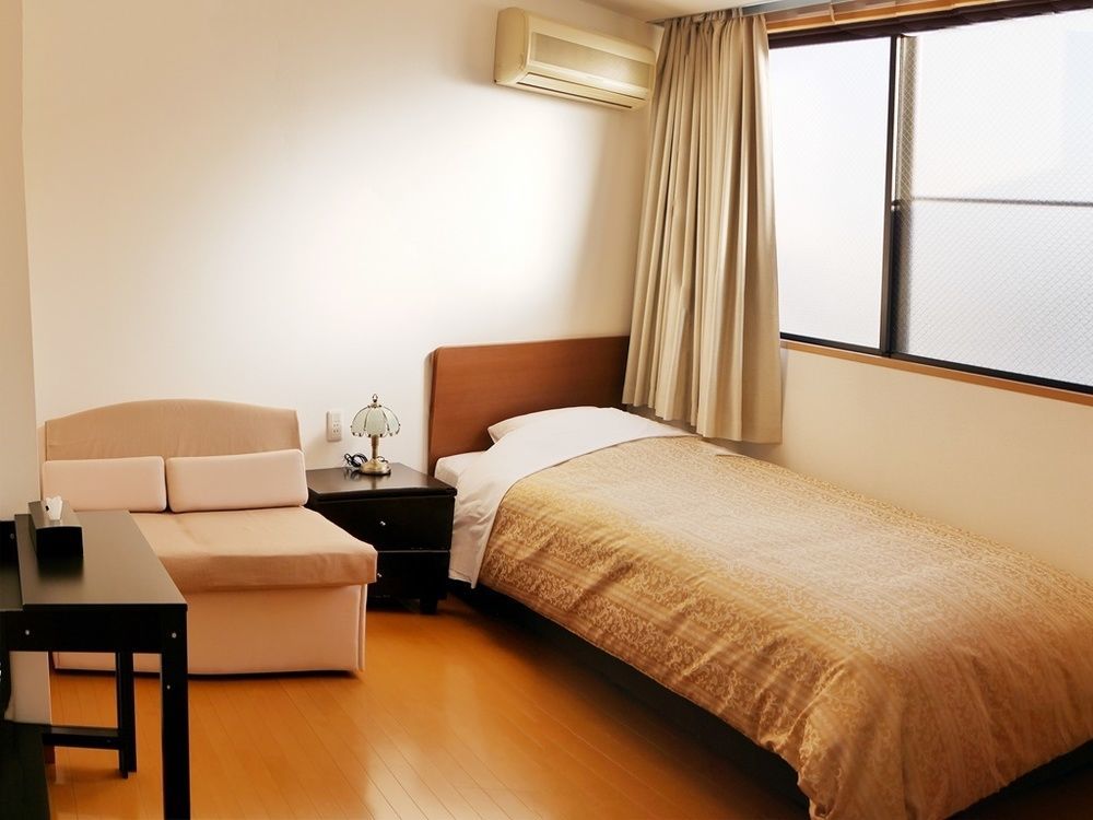 Wakatake Ryokan Kawagoe  Buitenkant foto